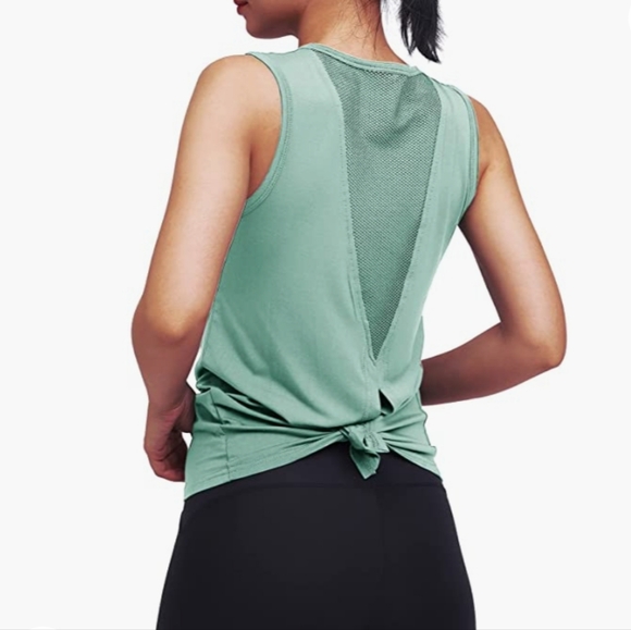 Green athletic tie back mesh tank top - Picture 2 of 14